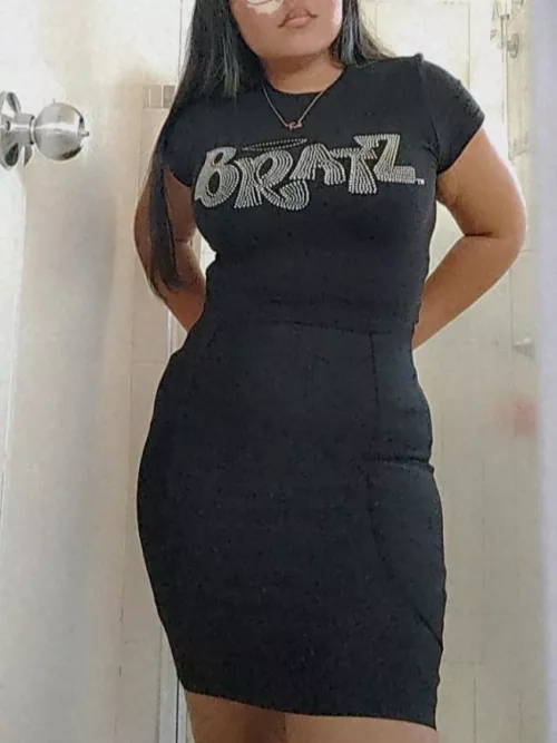 First time posting on here, my outfit for today 😊
