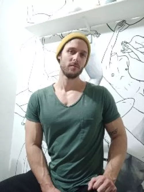 Just sitting here 🙂