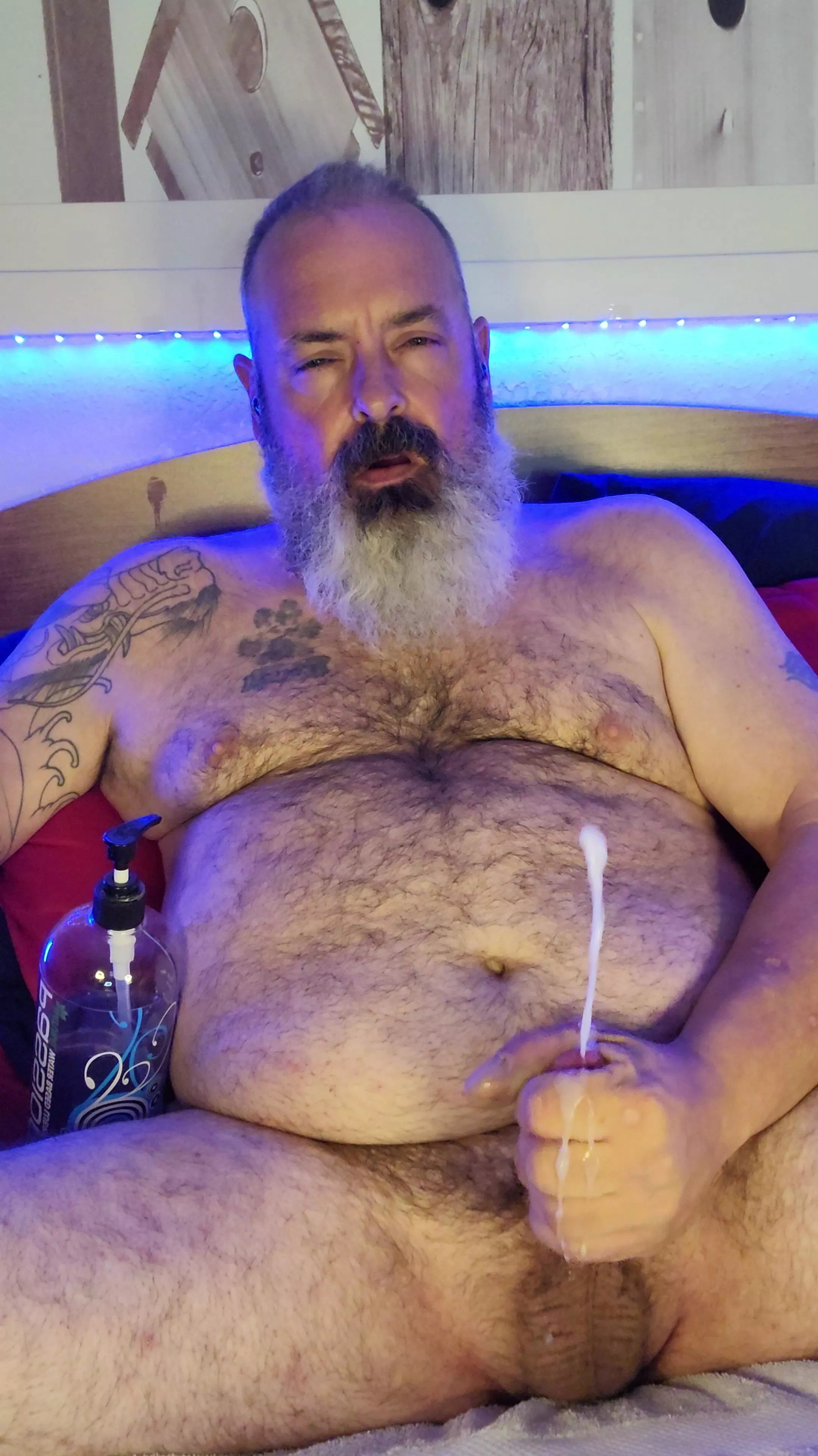 https://chaturbate.com/vinnythewrench/I want to cum like this again. It was intense. cum see me