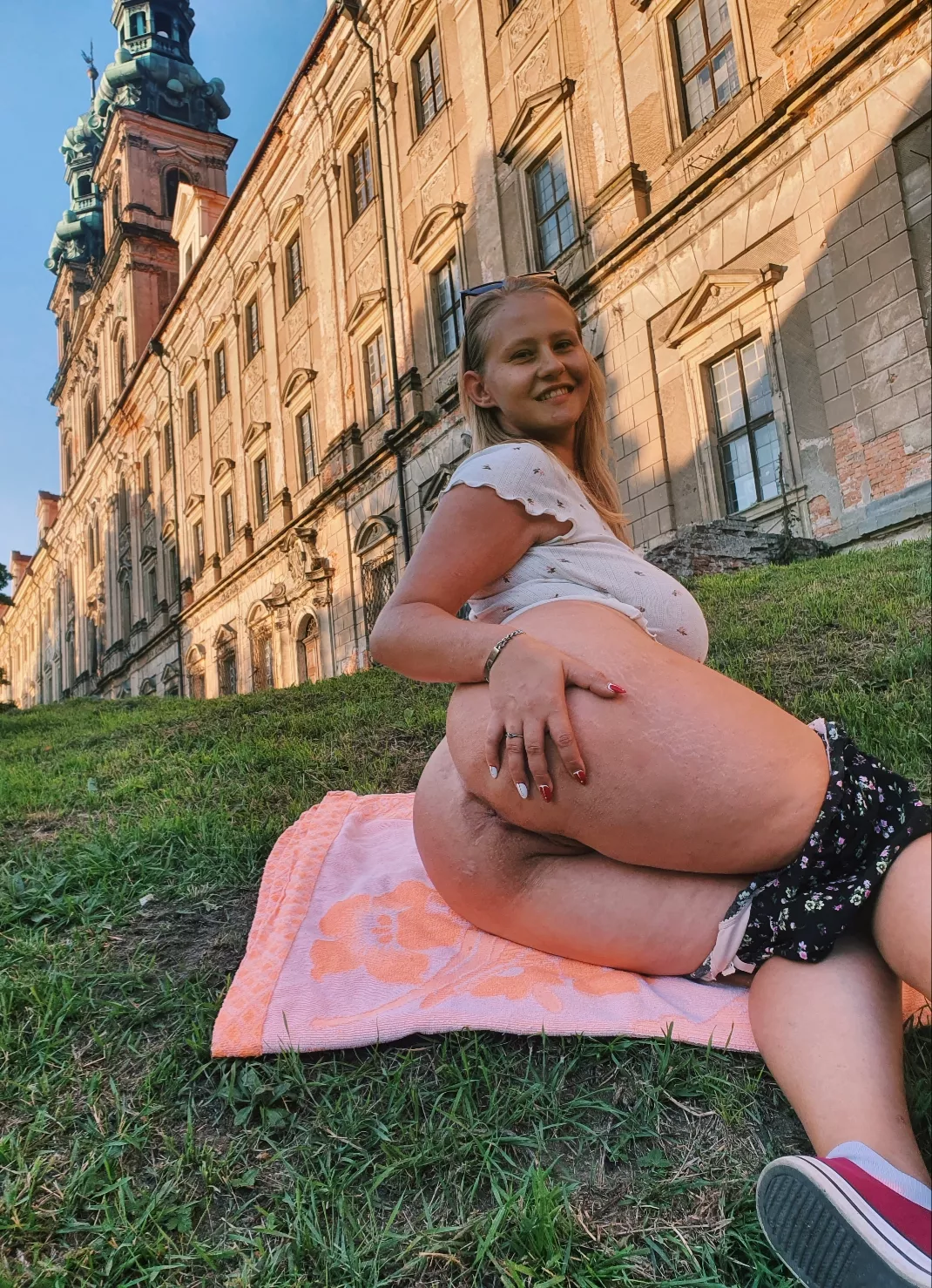 And today my super tight asshole in the park at the historic abbey. Enjoy