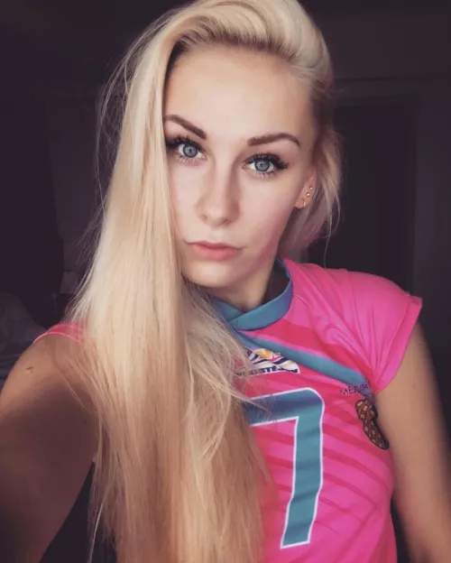 Aneta Weidenthalerova