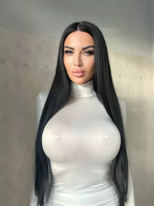 Would you be tempted to fuck me?