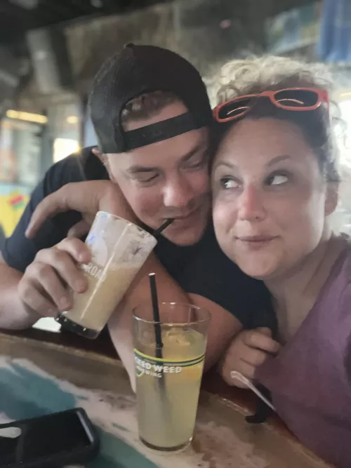 34 F w/ 33 M in Charlotte NC - looking for cake to chat and maybe eventually meet irl