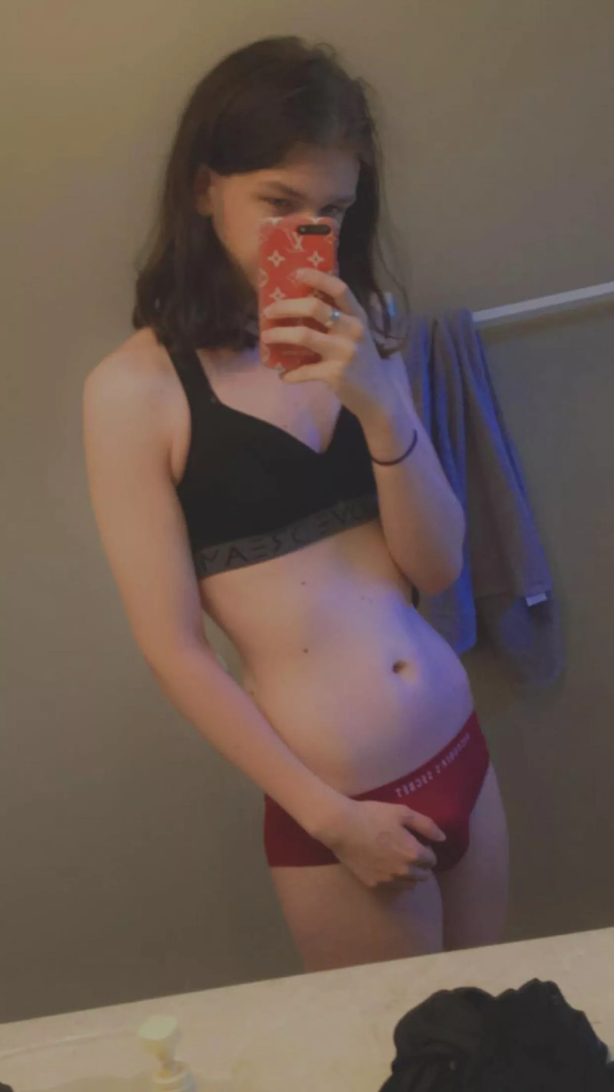 Hi 🥺