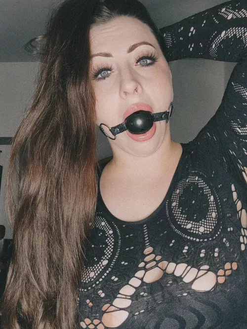 I enjoy a evening of being gagged :)