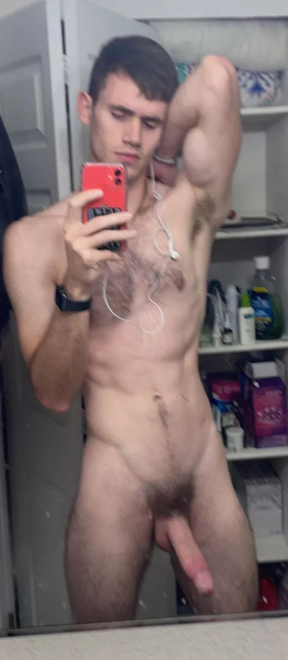 (24m) Yall seem to like this pose
