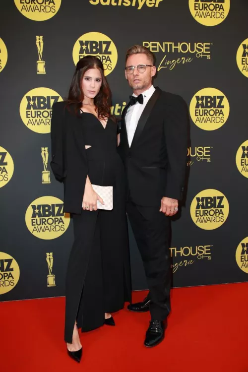 at the gala show xbiz berlin with marcello bravo & little caprice