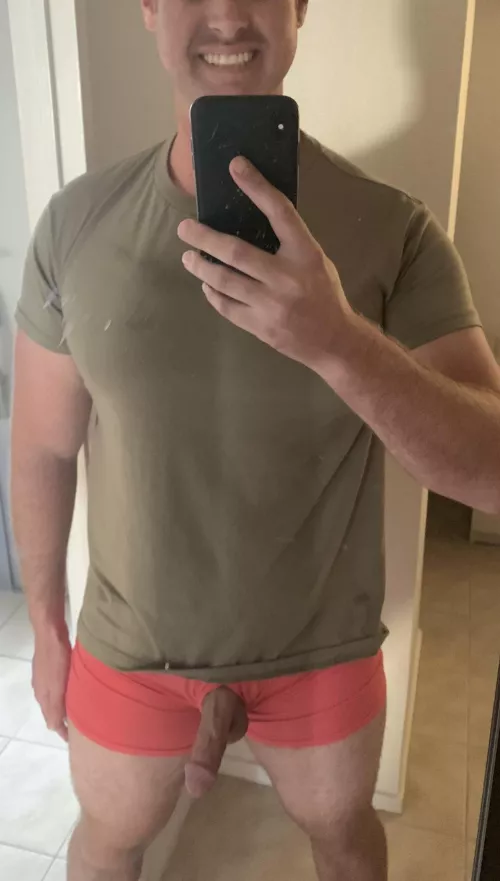 Do I look strong enough to pick you up and fuck you standing?