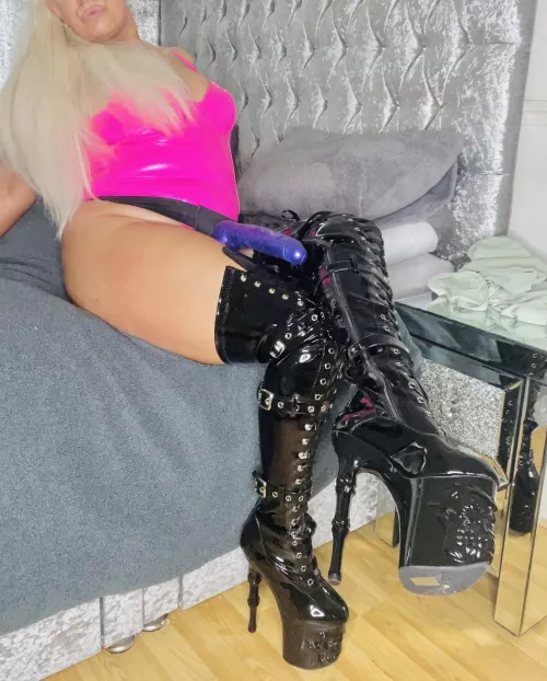 Do you think it’s the boots or the strap that you should be more scared of…I think it’s a close call