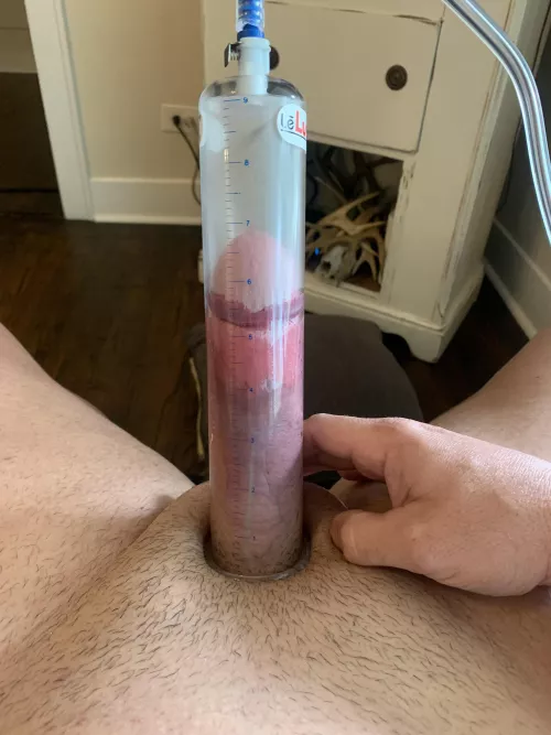 first post and first time pumping, got the 1.75, thinking of getting the 2.0 hopeing for a long term goal of 8 inches if possible.