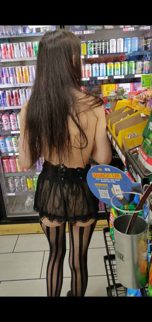 I feel like everyone should shop topless like me. It's so freeing