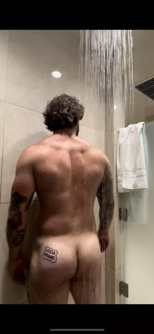 Post leg day USDA certified 😂 🥩 (m)