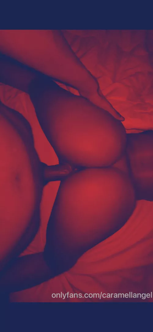 Indian wifey loves back shots 🥵