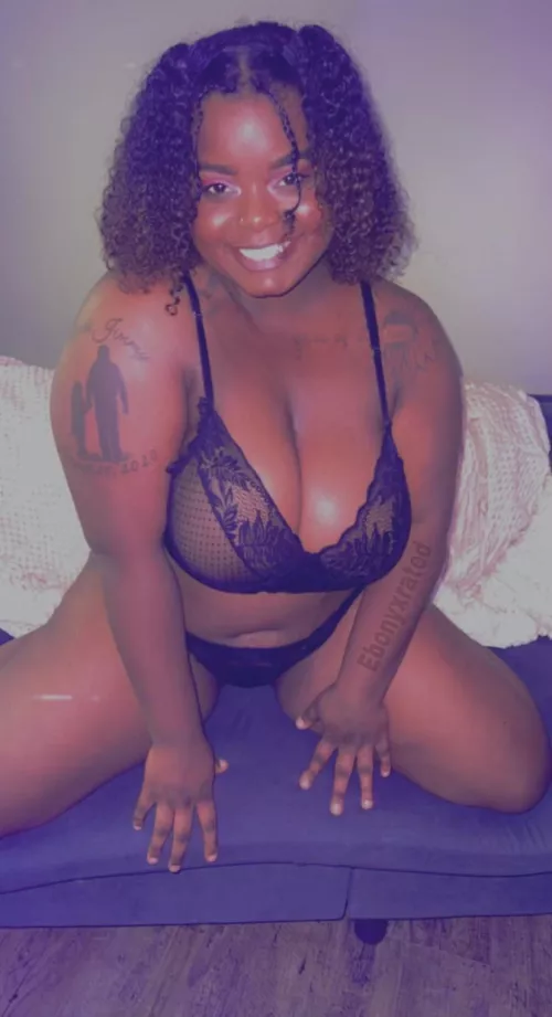 Upvote if you like chocolate😏 Sc: Xebonyxrainx