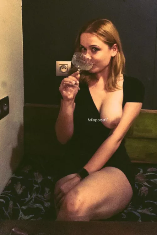 Enjoying a drink with my date😈