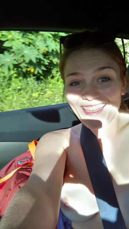 F, 30, 130, 5'1. being naked makes me so happy. highly recommend trying topless driving