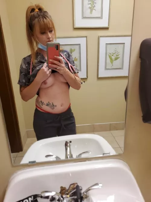 naughty nurse on duty! 😘check my links