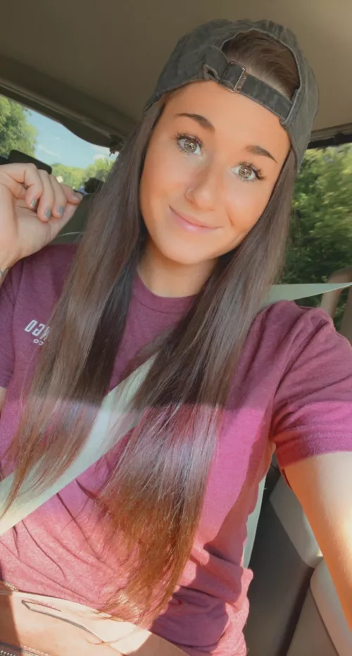 Sorry for the clothes but I just love this selfie 😅