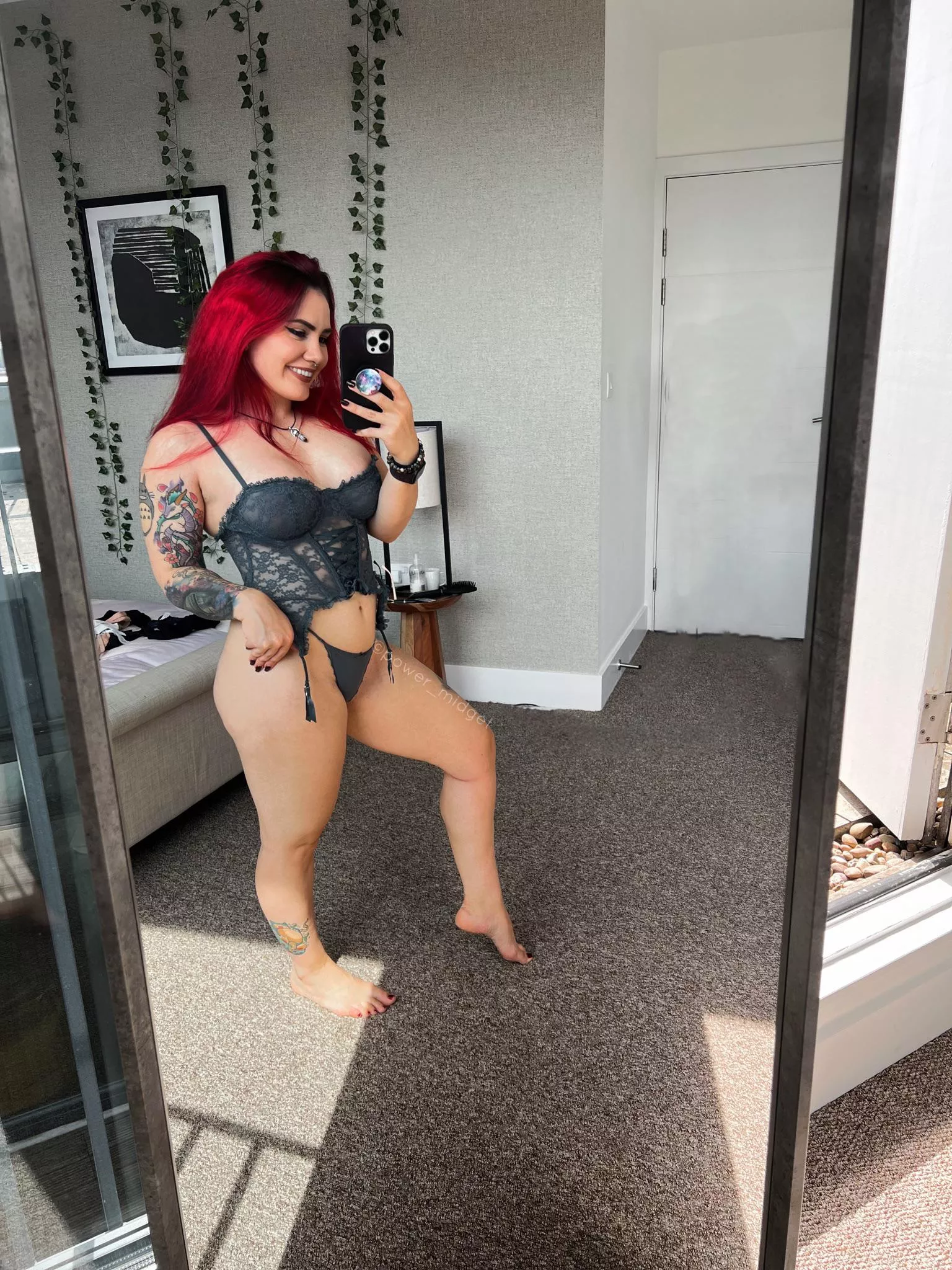 4ft 8” but hella thicc 🥵
