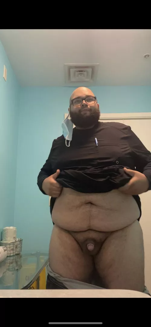 First time flashing at work, first time posting nude on the internet, let me know how I did?