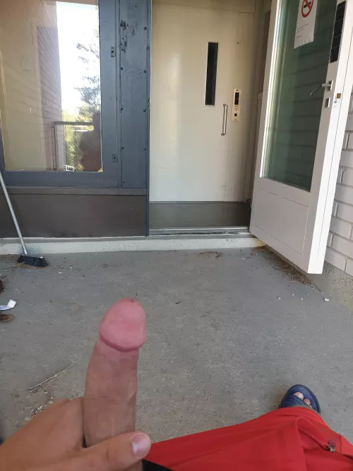 normally I show off to the people outside, today to my neighbours;)