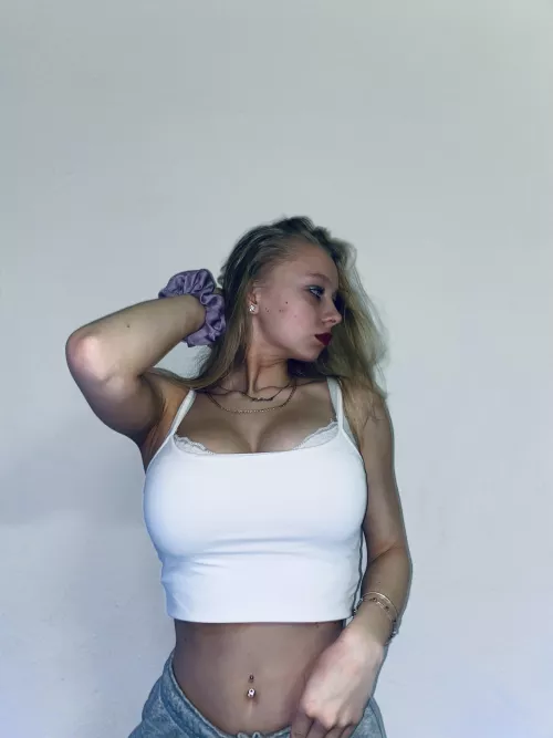 Something big is looking at you 🫵 it’s my heart ❤️