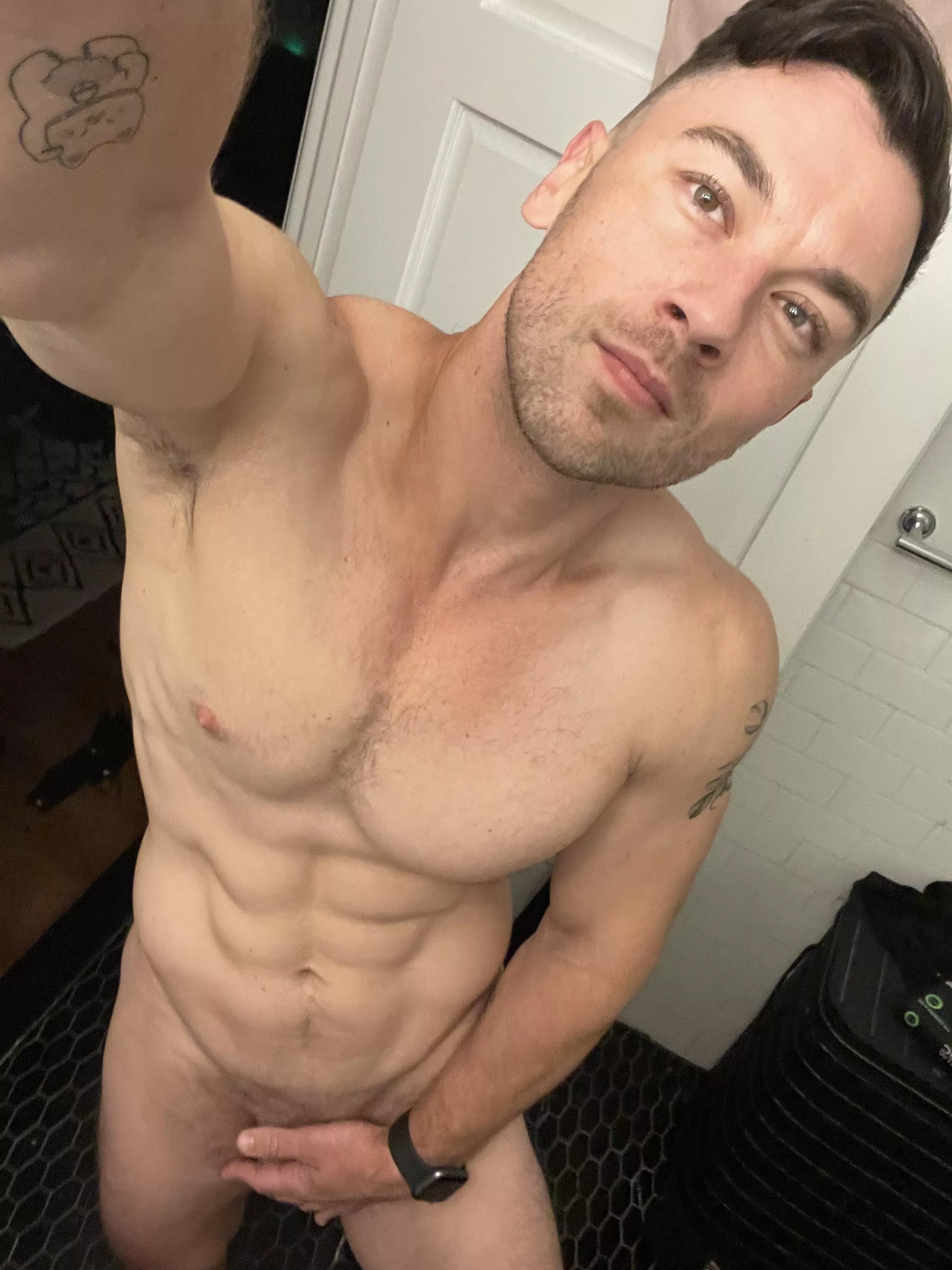 Yet another selfie