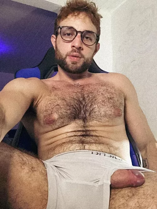 An old pic.. OF isn't easy to build..thinking if I keep going forward or not... I'm accepting opinions about it