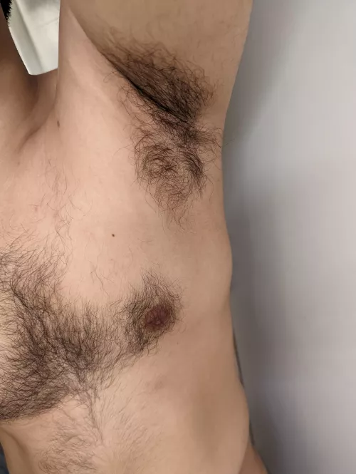 Anyone like it this hairy (23)