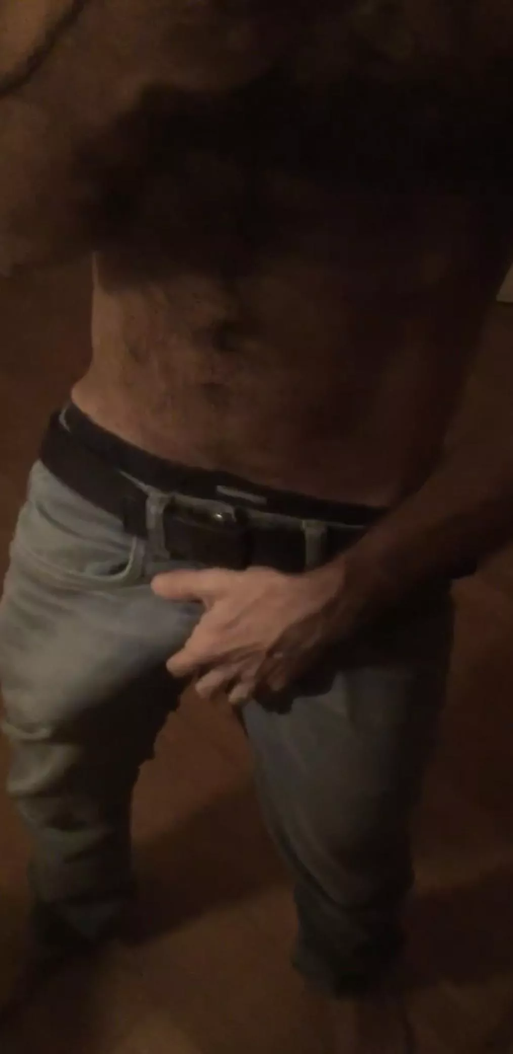 Bulging hard 😫