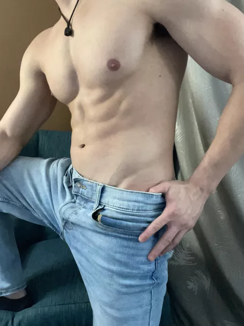 Forgot to wear underwear today. 🤭