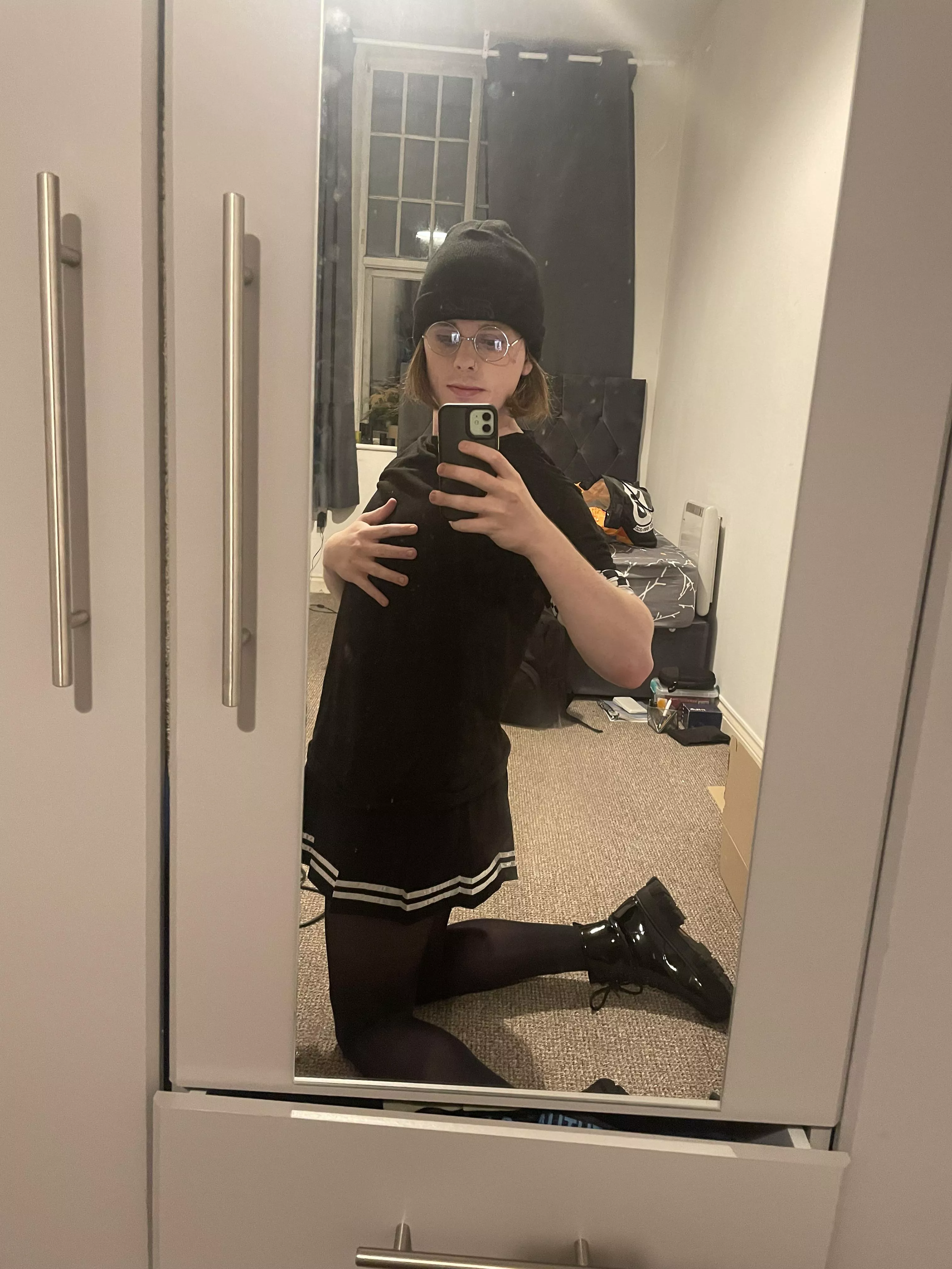 How do I look?