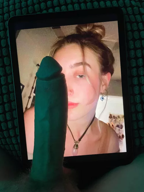 I’m trib right now! Pm with pics ( if you huge pm for a group chat)