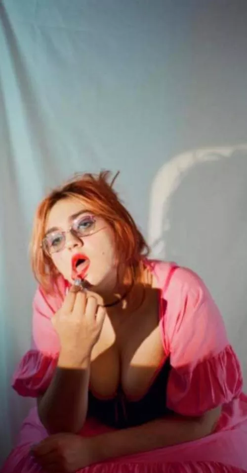 just wanted to share my dream of forcing my fiance to watch a bbw babe ride my face