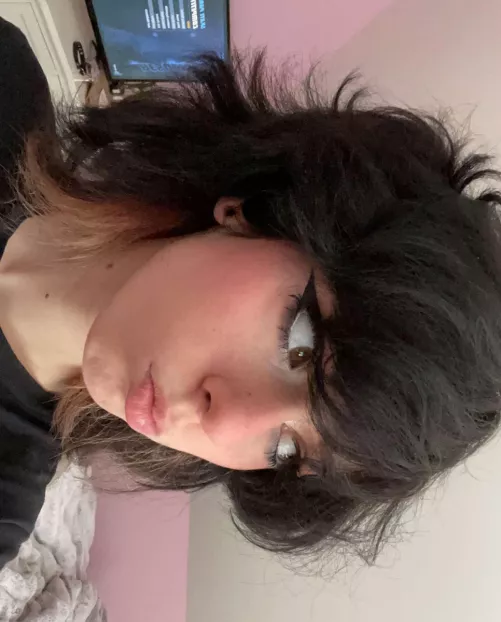 POV: I’m looking out the window waiting for someone to come and give me a kiss