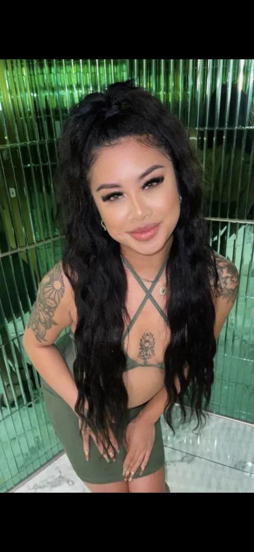 Put this Asian cutie Julianne as your wallpaper then show me and tell me she’s yours now. Kik: bangitx3