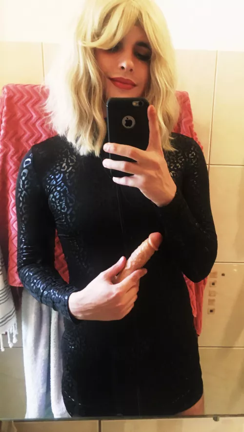 Should I go to be 24/7 Sissy?🧐💗