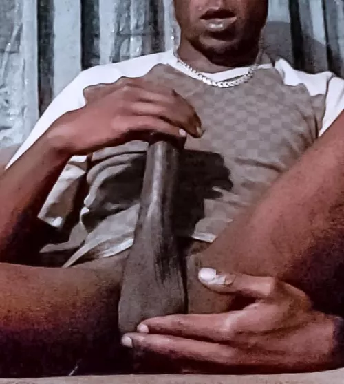 Back to getting my pole all sloppy... who's mouth?