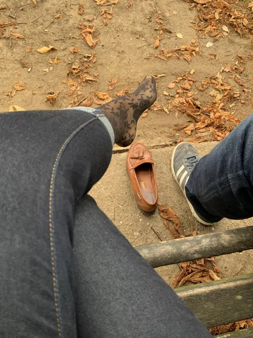 Day 11 of office trouble: on my lunch break. If only my colleague knew that what he is looking at is actually a body stocking!