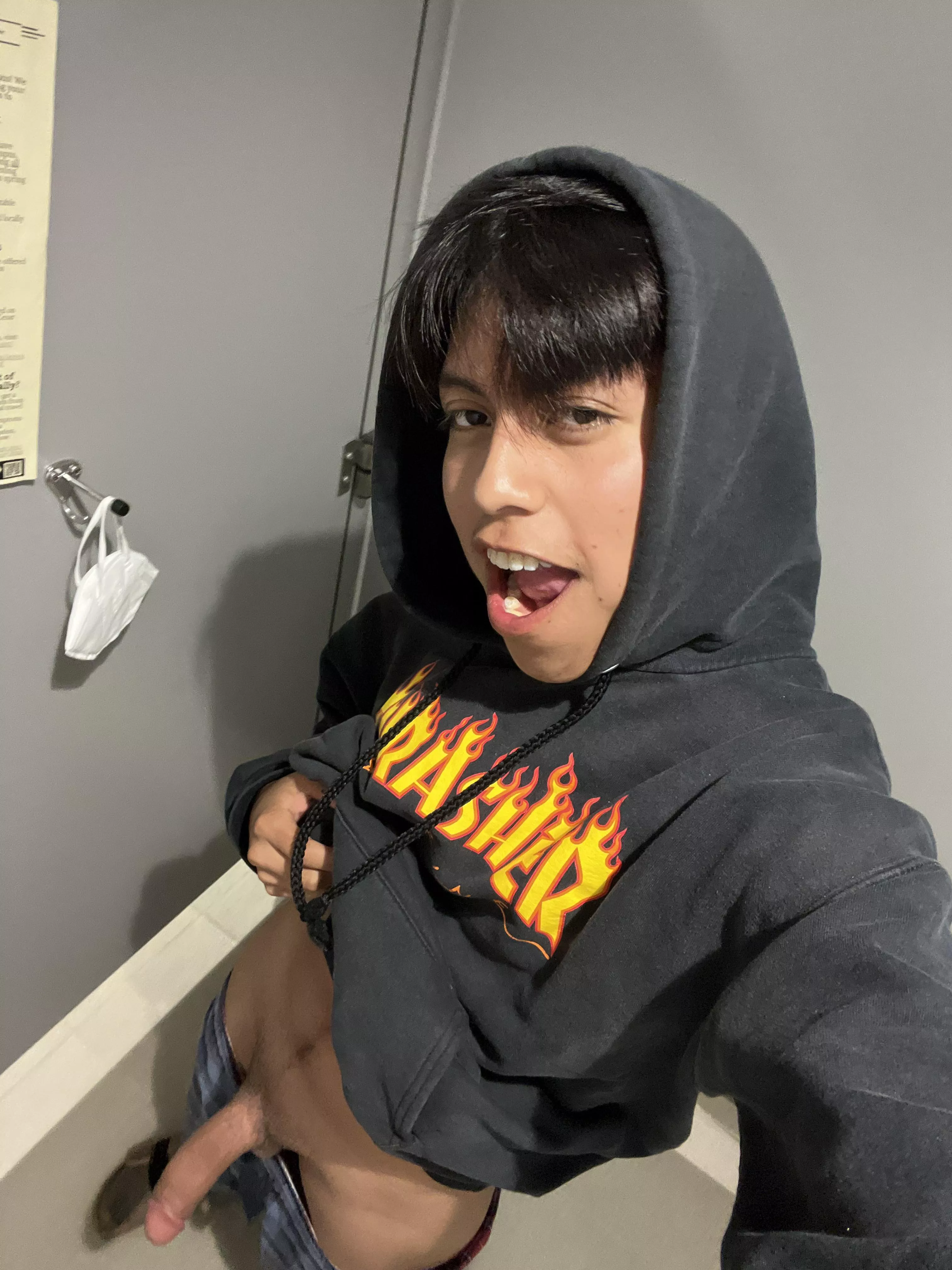 hehe 🙈🙈