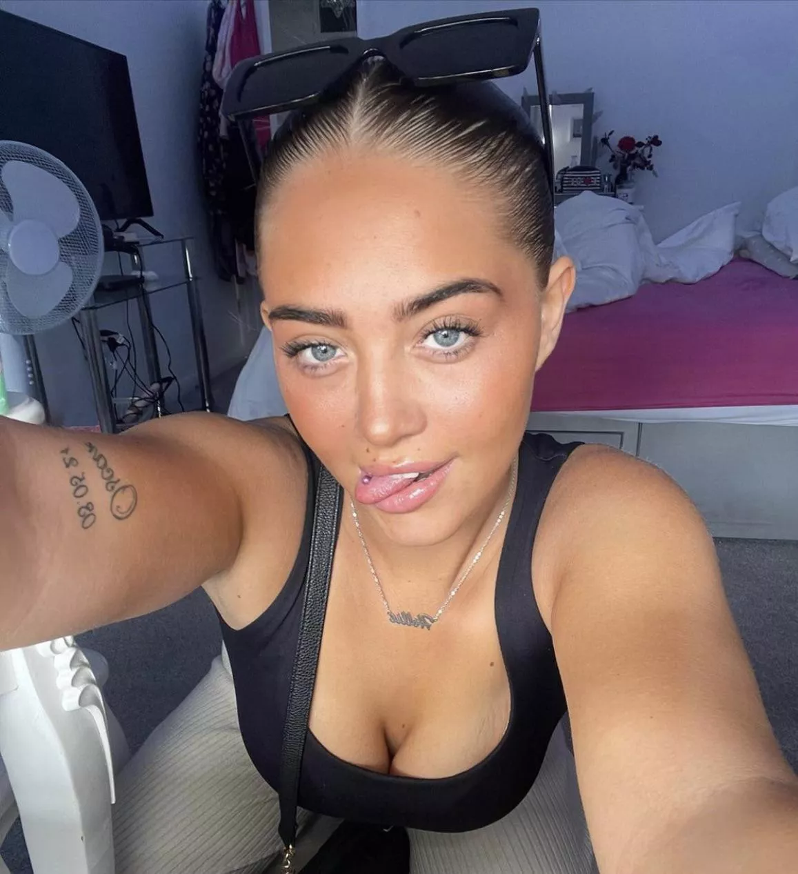 Hollie chav