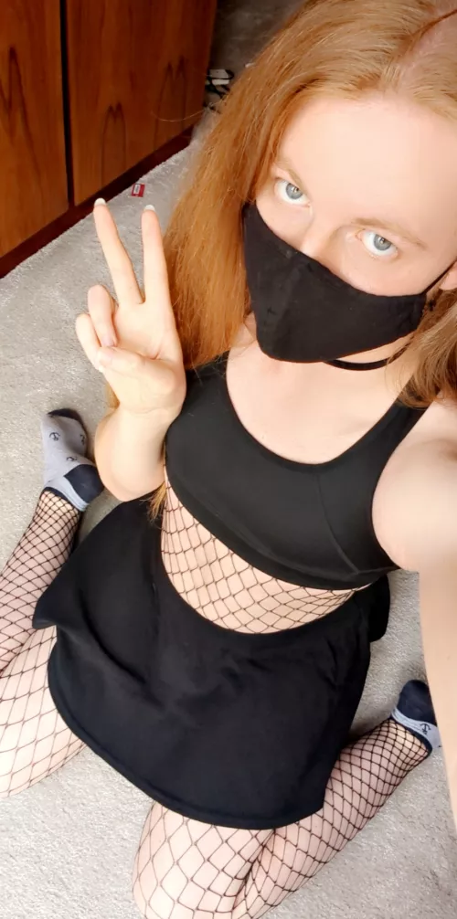 I think I look cute in this pic, what do you think? x