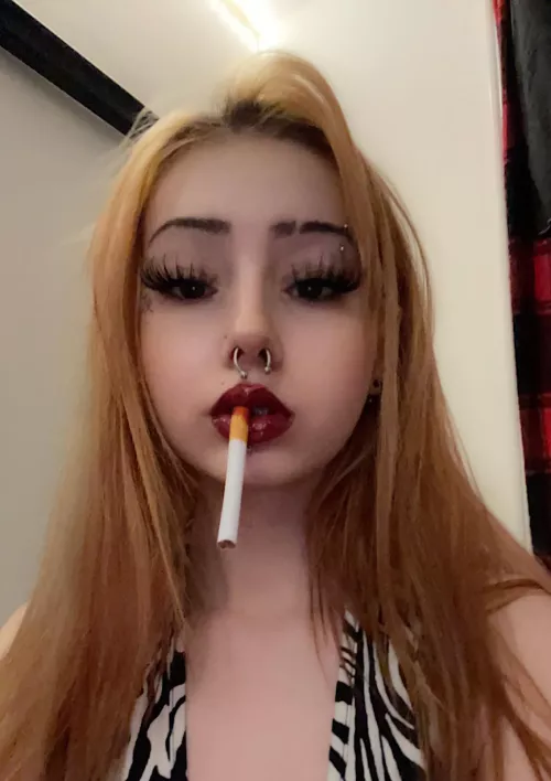 [Selling] All types of smoking videos, come get yours or come have some fun 😉
