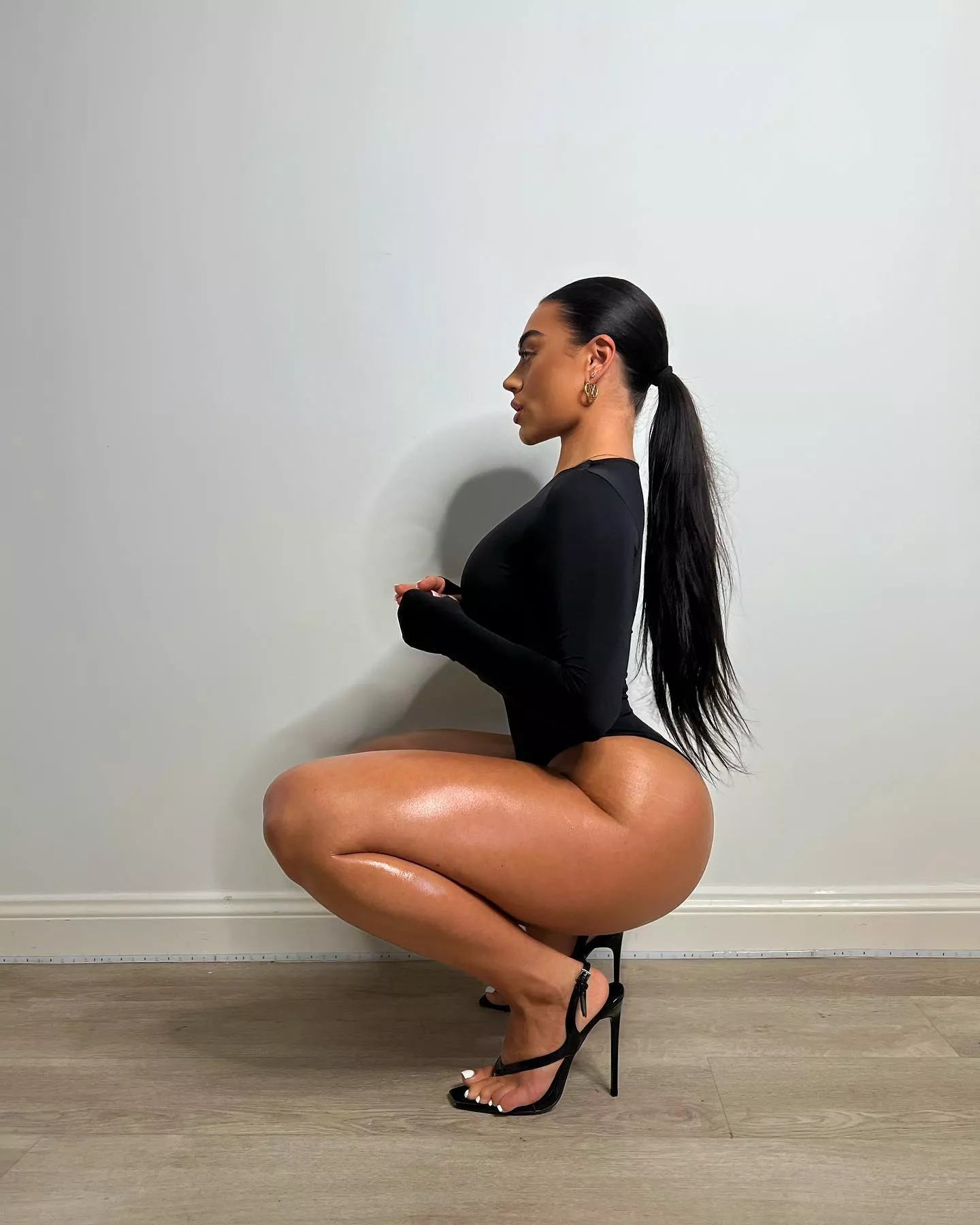 Squats in heels