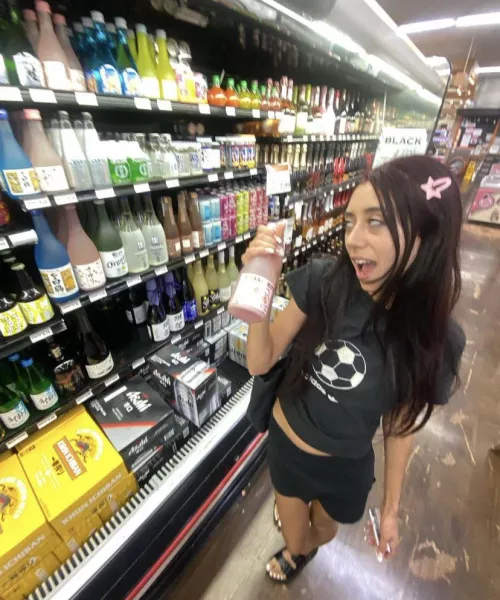 Your favorite cock teasing goddess is back 😈 Kik nuttondessi69 ♏️with your throbbing cock over me 🥵let me help you out😉