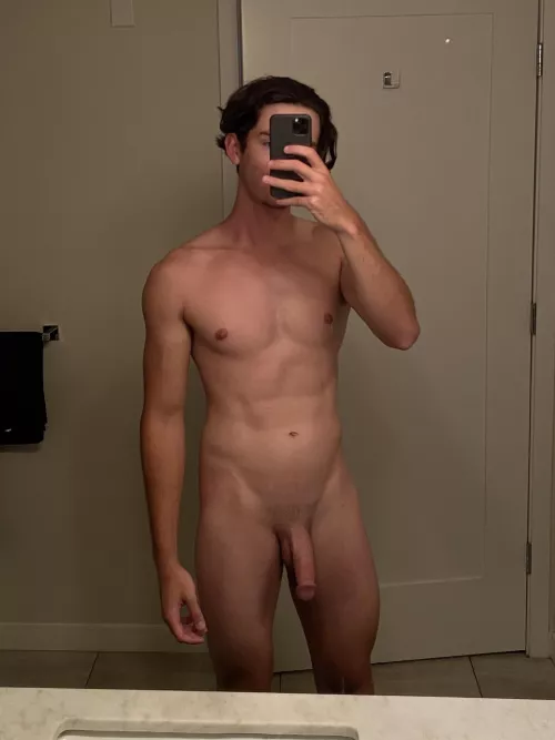 22 [m] just got back from the gym!