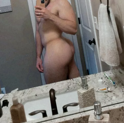 25- phat n’ musky 🍑💦👃🏼