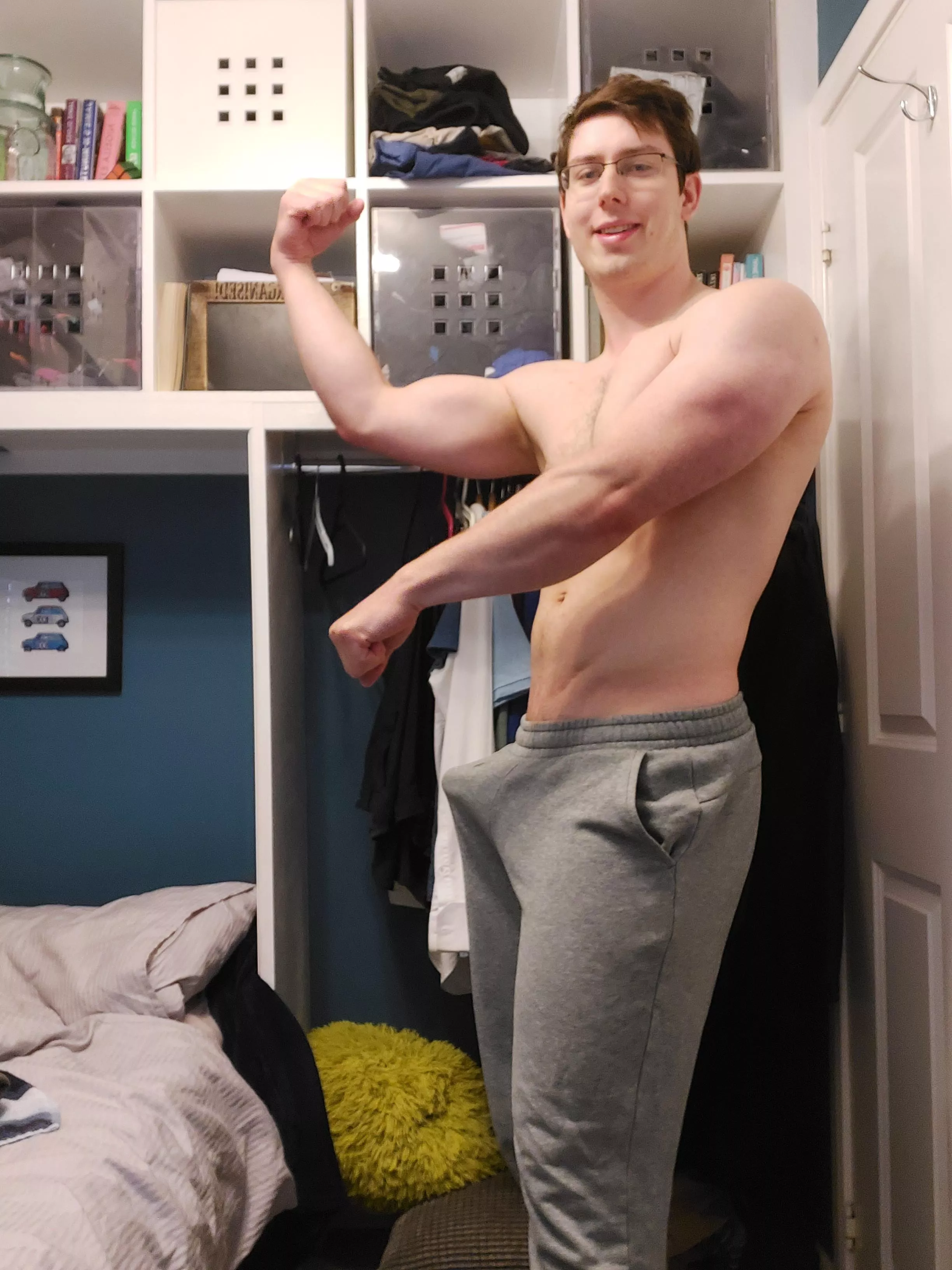 3 flexed arms