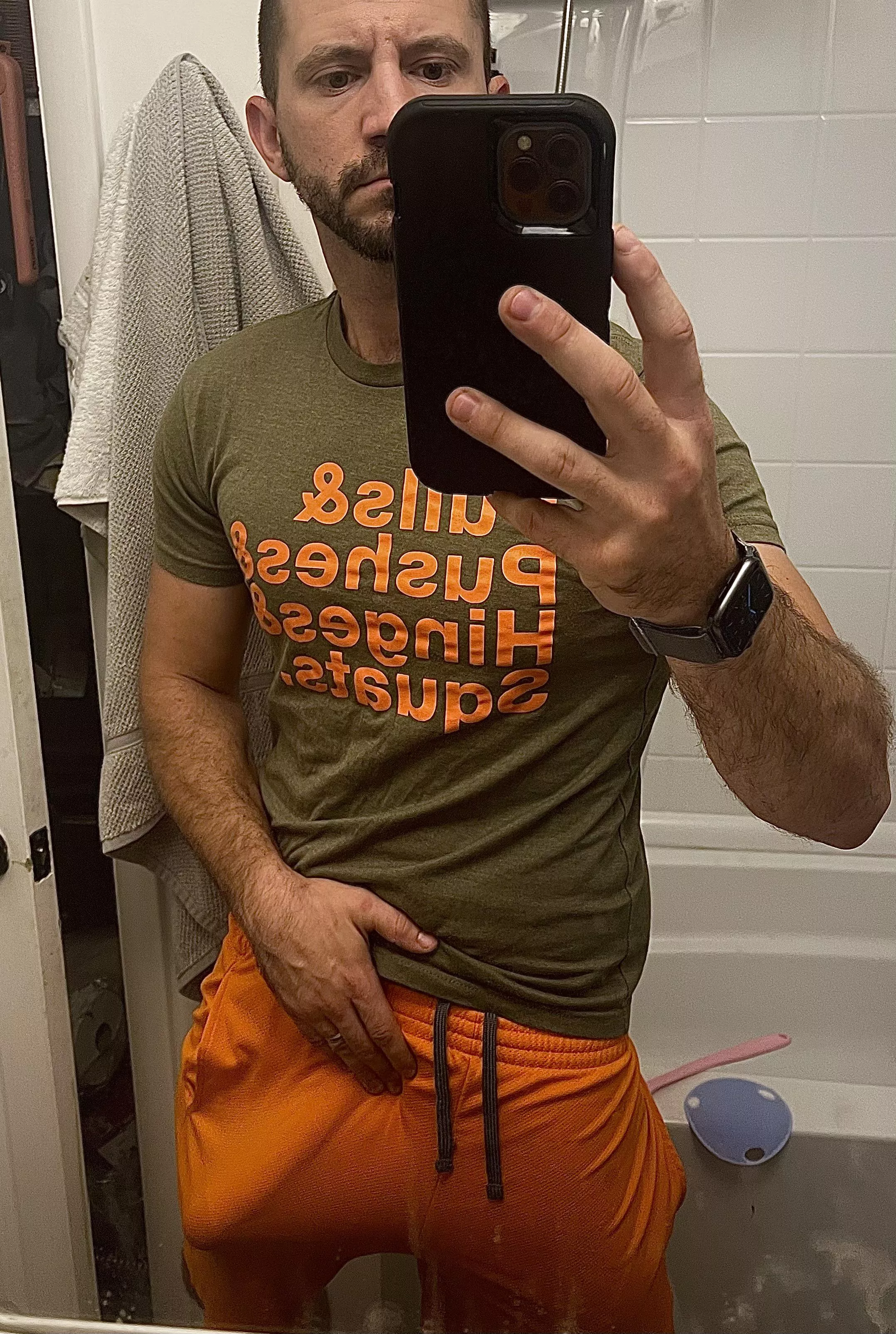 (35) Orange is the new black?