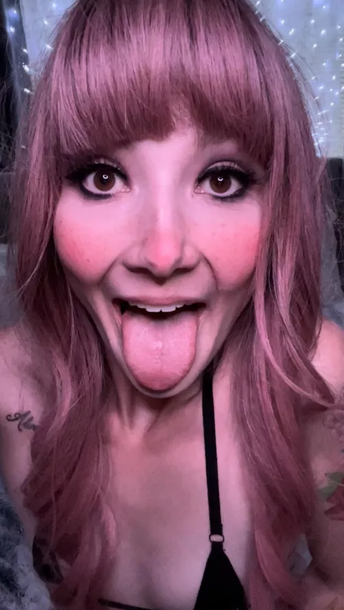 I want your delicious cum please!